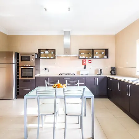 Aica - By Bedzy * גיאה