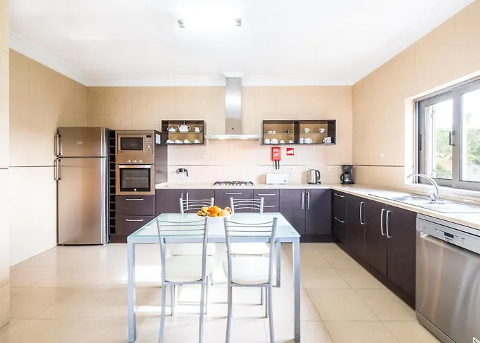 Aica - By Bedzy * Guia (Faro)